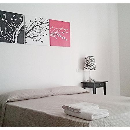 Flamingo B&B Cagliari Habitación foto
